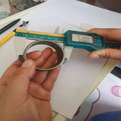 P6 Baskı makinesi için F209086 45*52*22mm'lik hassaslık derecelendirme iğne rulo rulonu